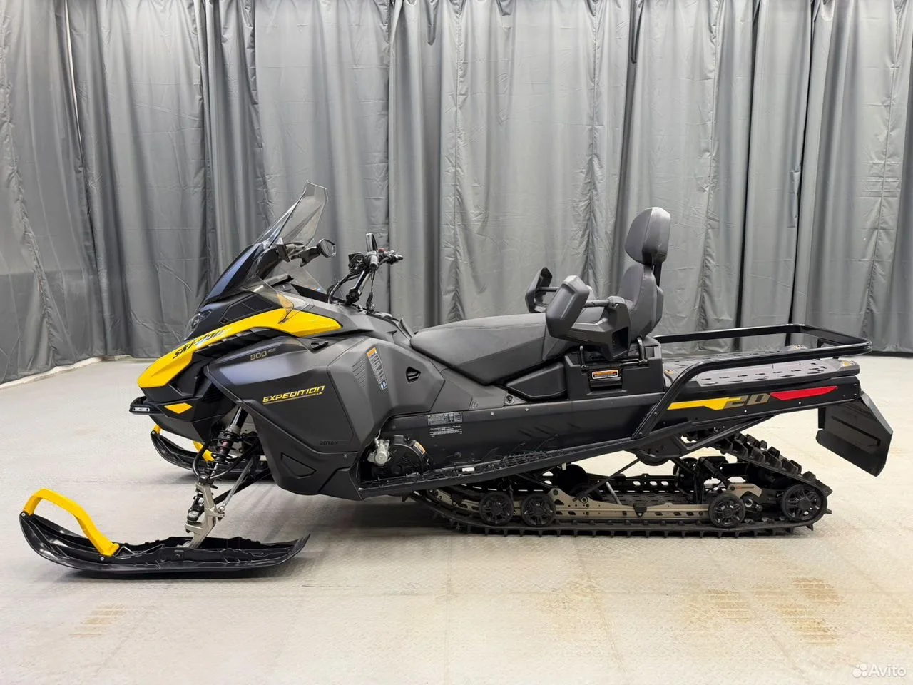 BRP Ski-Doo Expedition LE 900 ACE