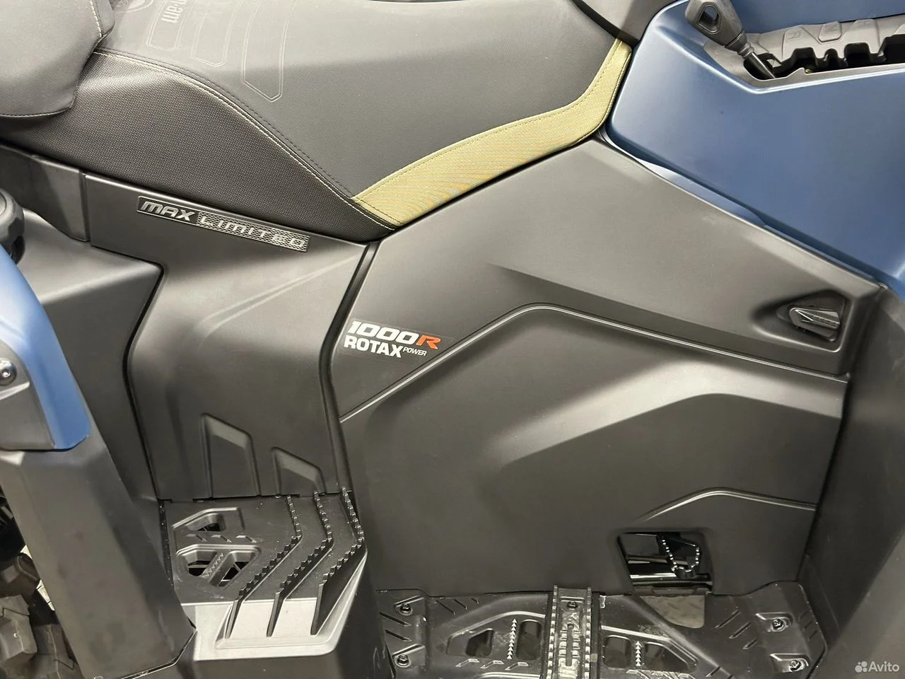 BRP Can-Am Outlander MAX Limited 1000R