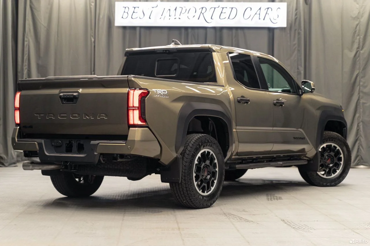 Toyota Tacoma